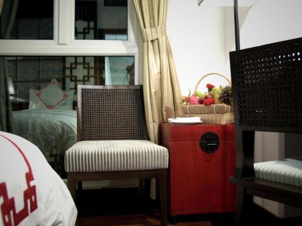 Church Boutique Hotel Hang Trong Ханой Екстер'єр фото