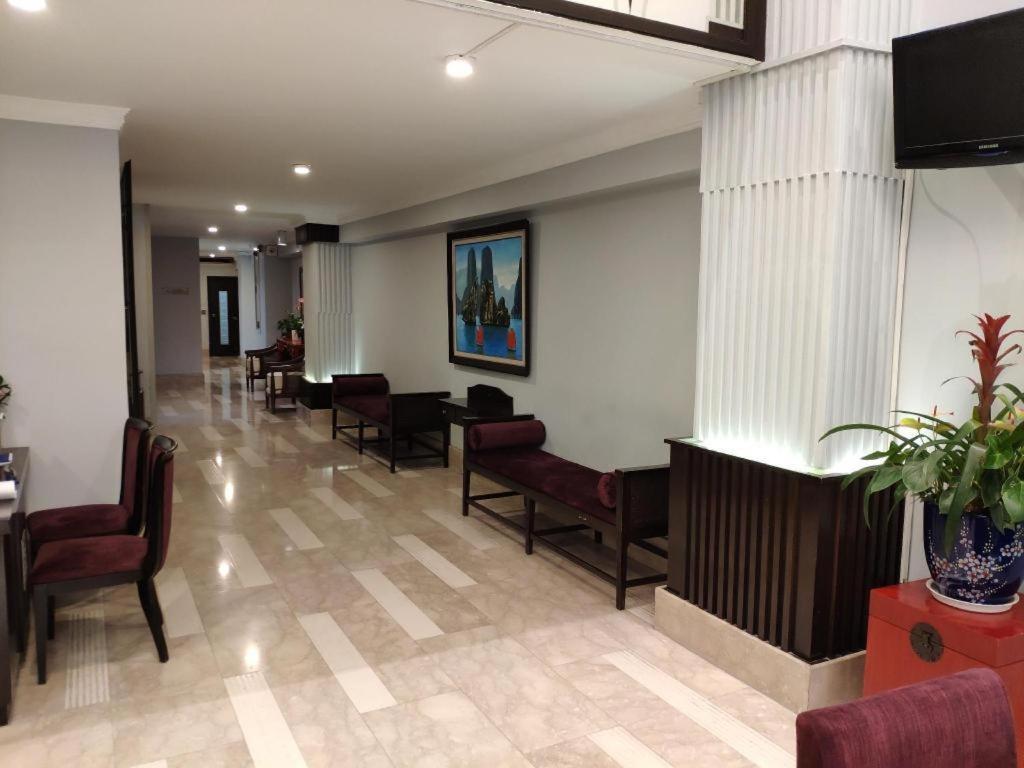 Church Boutique Hotel Hang Trong Ханой Екстер'єр фото
