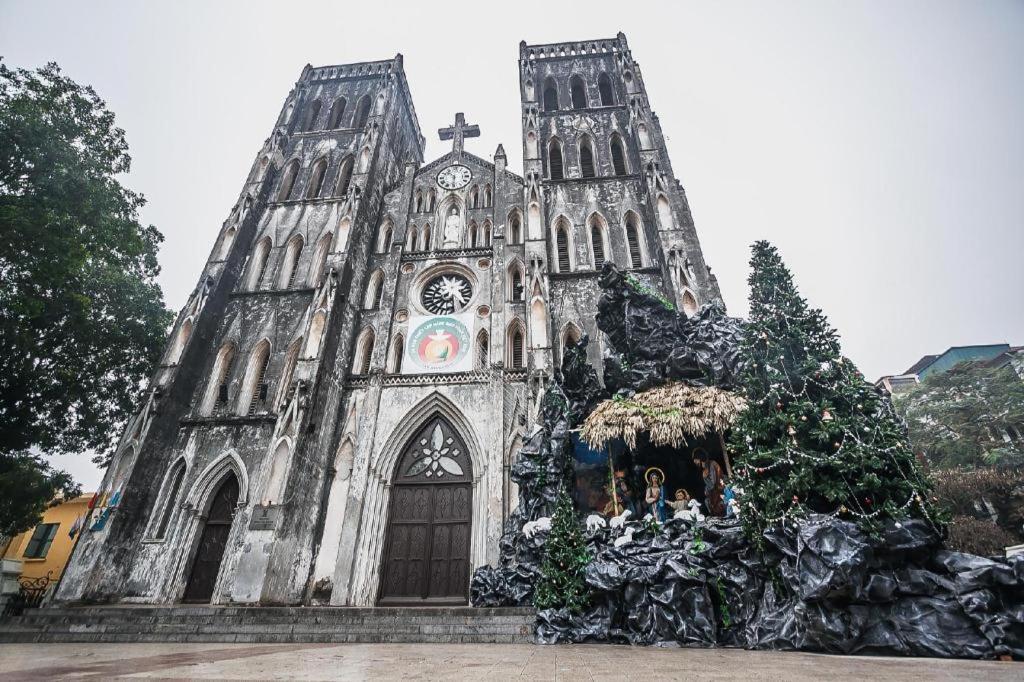 Church Boutique Hotel Hang Trong Ханой Екстер'єр фото