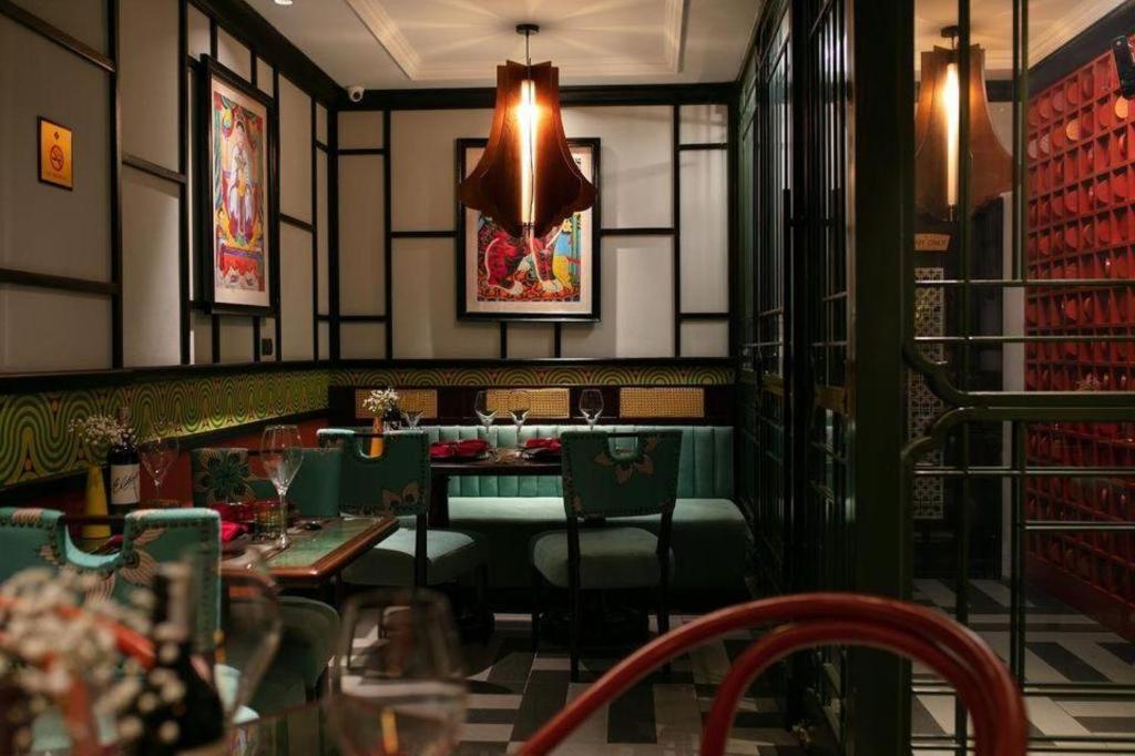 Church Boutique Hotel Hang Trong Ханой Екстер'єр фото