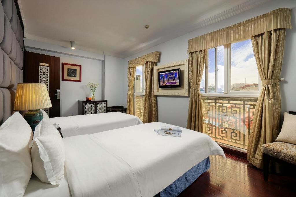 Church Boutique Hotel Hang Trong Ханой Екстер'єр фото