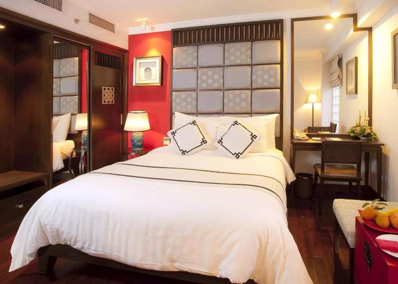 Church Boutique Hotel Hang Trong Ханой Екстер'єр фото